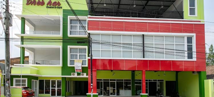 红多兹酒店近日惹穆罕默迪耶大学(RedDoorz Near Universitas Muhammadiyah Yogyakarta)图片