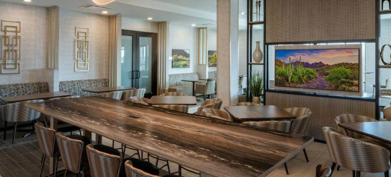 Fairfield 惊喜普拉萨达酒店(Fairfield by Marriott Inn & Suites Surprise Prasada)图片