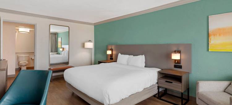 舒适酒店及套房奥蒙德海滩 海滨(Comfort Inn & Suites Ormond Beach Oceanfront)图片