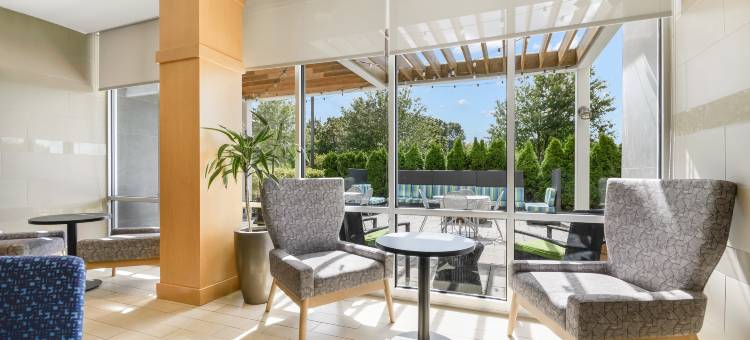 奥尔巴尼机场沃尔夫路希尔顿惠庭酒店(Home2 Suites by Hilton Albany Wolf Rd.)图片