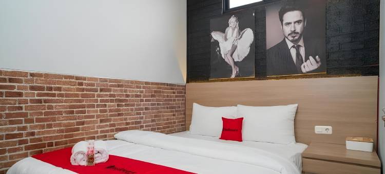 RedDoorz at Golden Averis Cibuluh Bogor图片