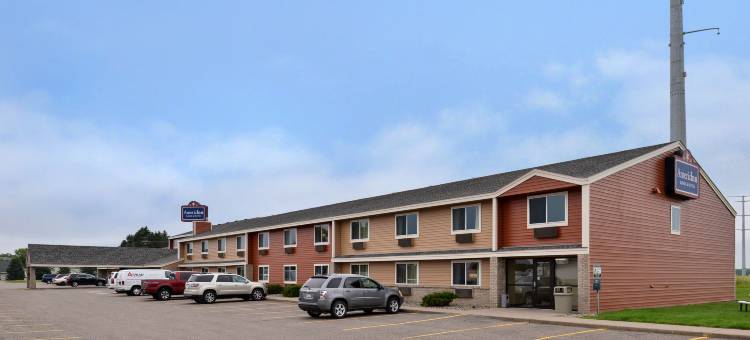 圣克芬德美吟温德姆酒店(AmericInn by Wyndham St. Cloud MN I-94)图片