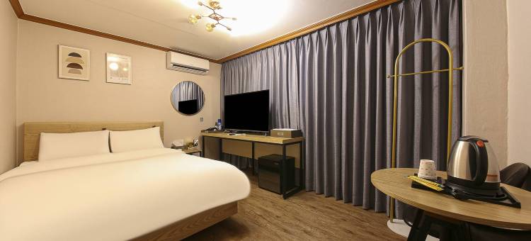 晋州江南987酒店(Jinju Gangnam 987 Hotel)图片