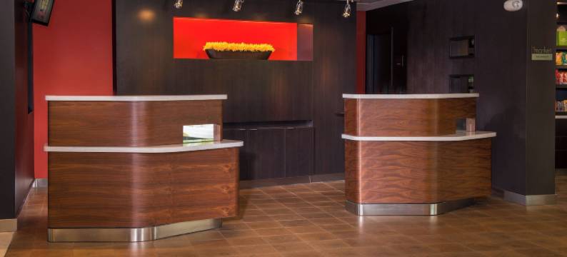 威廉斯堡布希花园区万怡酒店(Courtyard Williamsburg Busch Gardens Area)图片