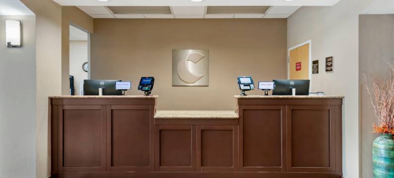 怀尔伍德-村庄舒适套房酒店(Comfort Inn & Suites Wildwood - the Villages)图片