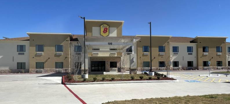 Super 8 by Wyndham Baytown图片