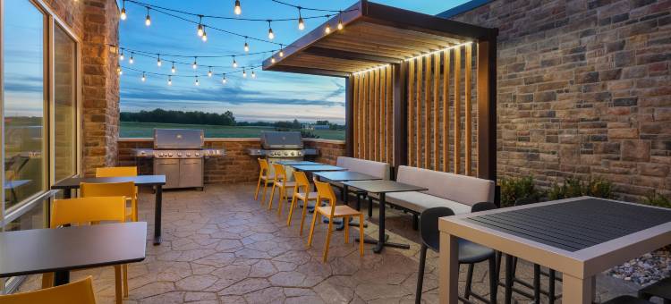 伯灵顿希尔顿Tru酒店(Tru by Hilton Burlington)图片