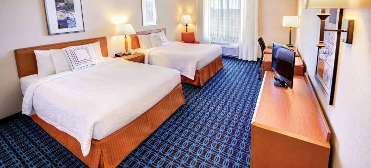 沃索万枫酒店及套房(Fairfield Inn & Suites Wausau)图片