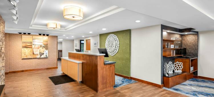 波士顿沃本/伯灵顿万枫酒店(Fairfield Inn Boston Woburn/Burlington)图片