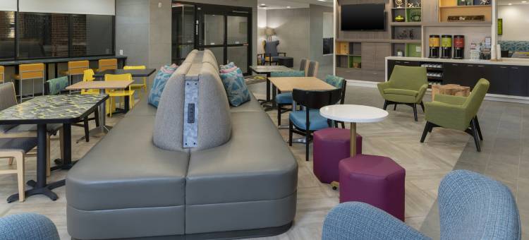 印第安纳波利斯机场希尔顿欢朋套房酒店(Home2 Suites by Hilton Indianapolis Airport)图片