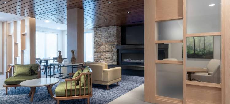 雷夫尔斯托克万枫酒店及套房(Fairfield Inn & Suites Revelstoke)图片