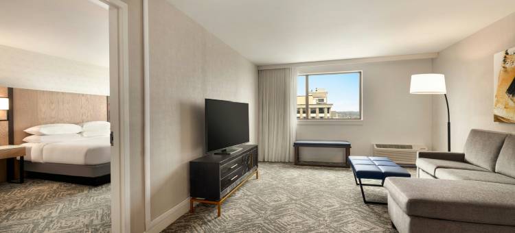 坎顿市中心希尔顿逸林酒店(DoubleTree by Hilton Canton Downtown)图片