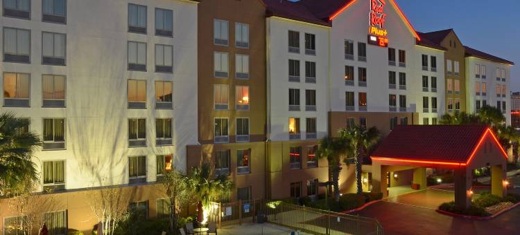 圣安东尼奥市区-河滨步道红顶PLUS+酒店(Red Roof PLUS+ San Antonio Downtown - Riverwalk)图片