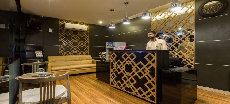 立方体酒店(FabHotel Qube - 800m from Ernakulam Junction South Railway Station)图片