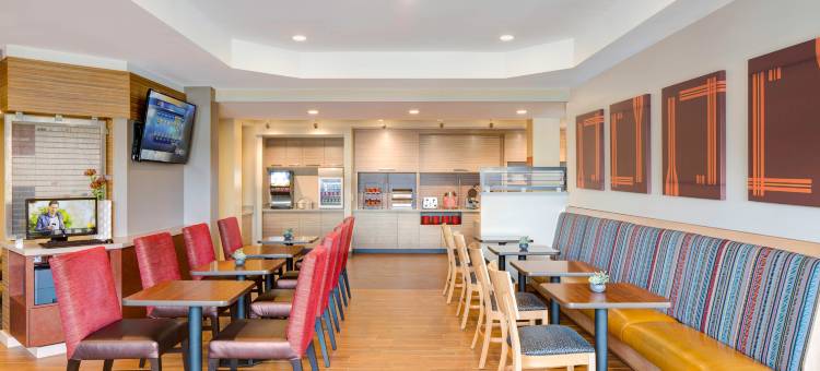 圣迭戈市中心TownePlace Suites酒店(TownePlace Suites San Diego Downtown)图片