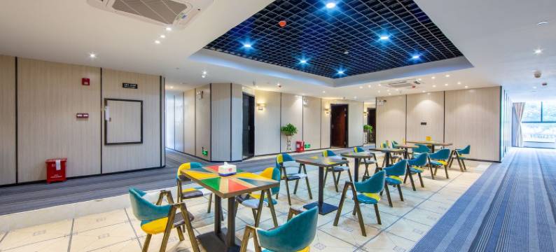长隆北门静栖艺术主题度假公寓(平康路1号分店)图片
