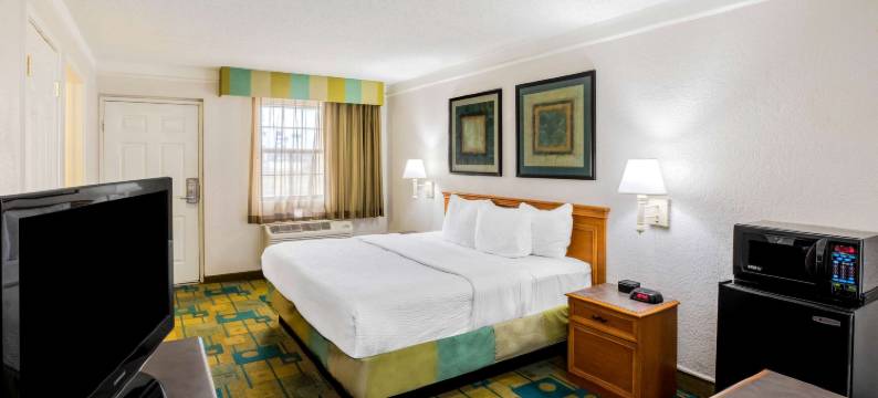 拉夫金拉昆塔温德姆酒店(La Quinta Inn by Wyndham Lufkin)图片