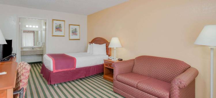 阿什维尔西温德姆戴斯酒店(Days Inn by Wyndham Asheville West)图片