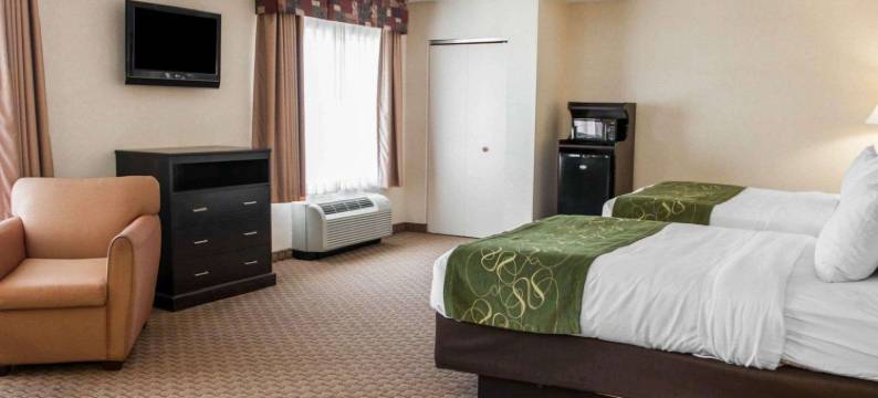 舒适套房酒店-绍斯波特(Comfort Suites Southport)图片