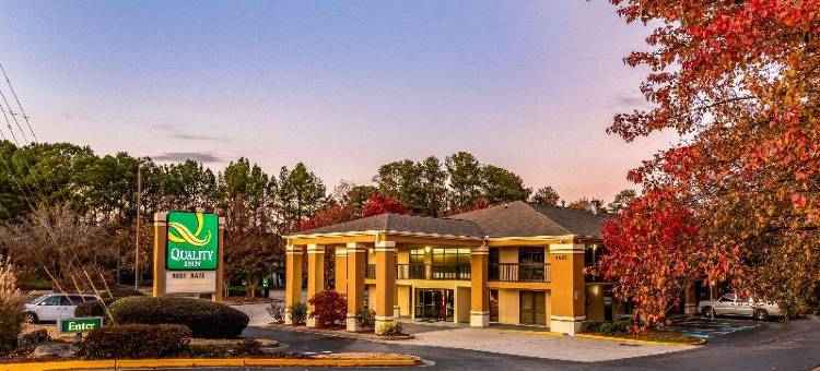 亚特兰大石山品质酒店及套房(Quality Inn Stone Mountain)图片