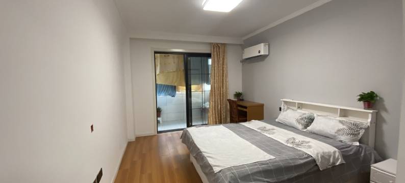 大行宫两居室公寓(三条巷分店)图片