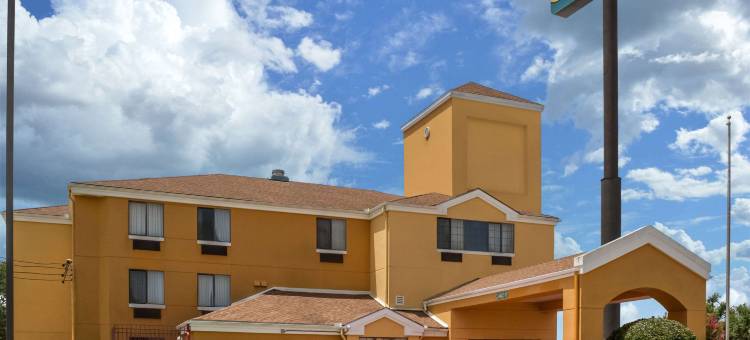 休斯顿东贝敦凯艺酒店(Quality Inn Baytown - Houston East)图片