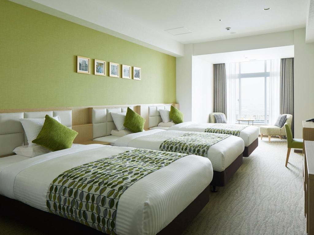 Art Hotel Osaka Bay Tower Hotel Overview