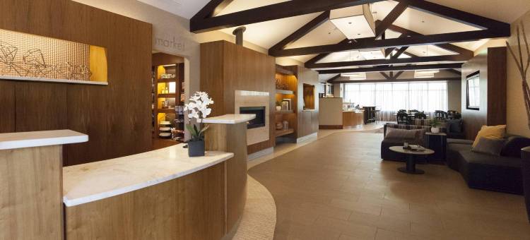 罗彻斯特东/潘菲尔德万怡酒店(Courtyard Rochester East/Penfield)图片