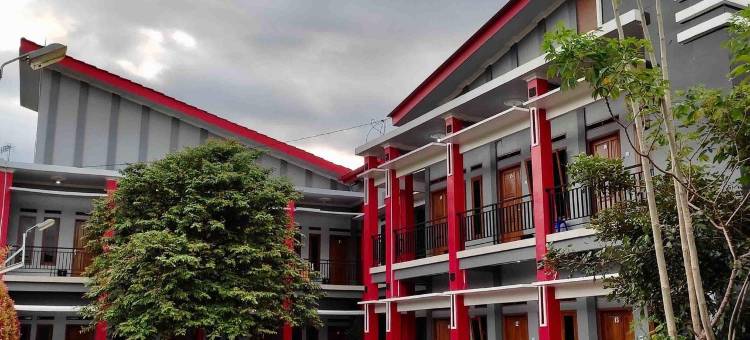 红门酒店-格里亚萨瓦山沙丽亚民宿(Homestay Griya Sawah Gunung Syariah Mitra RedDoorz)图片