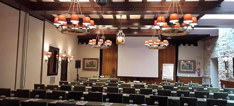 欧利特旅馆(Parador de Olite)图片