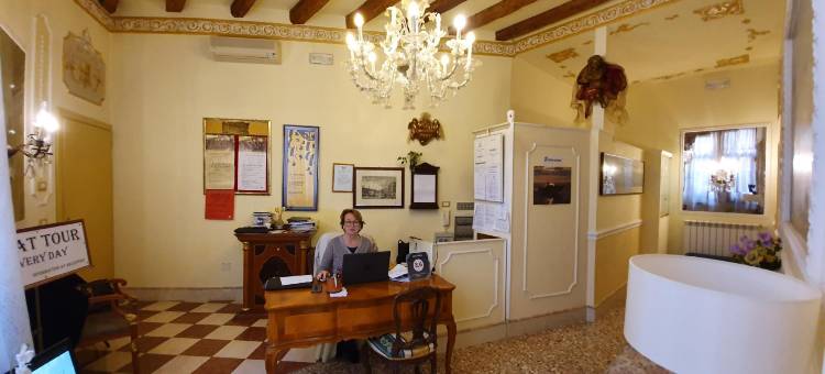 卡萨阿拉费尼奇酒店(Casa Alla Fenice)图片
