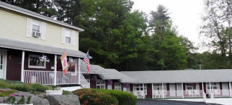 松树溪汽车旅馆(Pinebrook Motel)图片