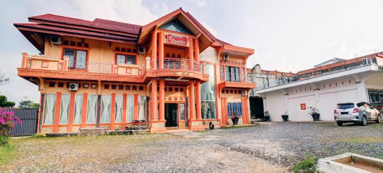 OYO Life 113500 坎蒂卡伊斯兰酒店(OYO Life 113500 Hotel R Cantika Syariah)图片