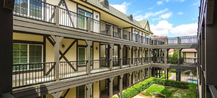 索尔万世誉酒店(WorldMark Solvang)图片