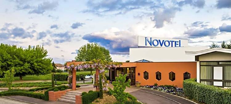 马孔北勃艮第门诺富特酒店(Novotel Mâcon Nord – Porte de Bourgogne)图片