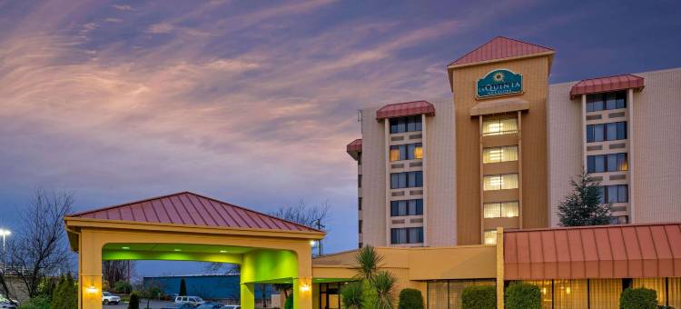 西雅图塔科马拉昆塔温德姆套房酒店(La Quinta Inn & Suites by Wyndham Tacoma - Seattle)图片