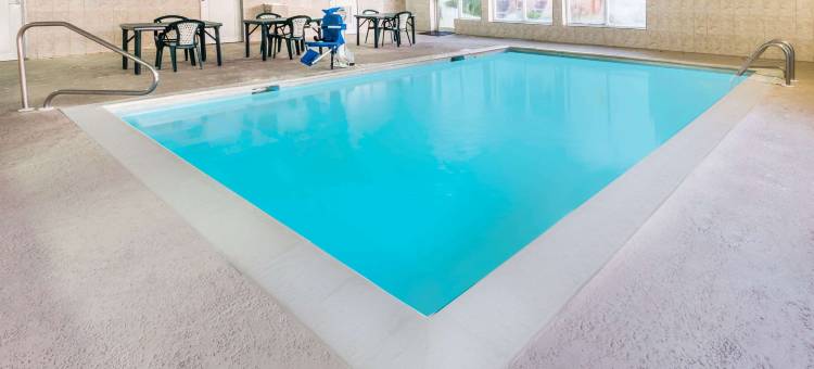 乔利埃特I-55北芝加哥速8酒店(Super 8 by Wyndham Joliet I-55 N/Chicago)图片