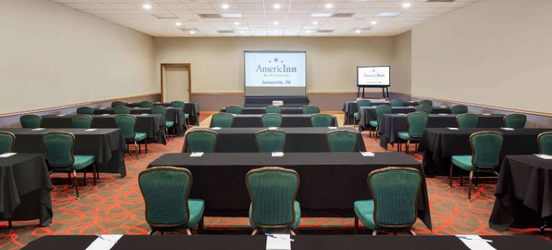 真斯维尔美吟温德姆酒店(AmericInn by Wyndham Janesville)图片