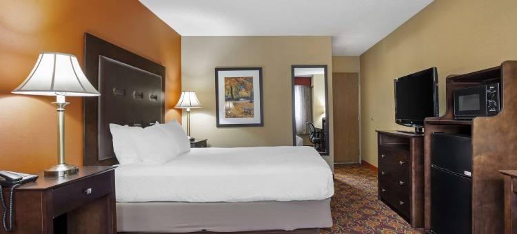 沙伦/斯伯勒贝斯特韦斯特优质酒店(Best Western Plus the Inn at Sharon/Foxboro)图片