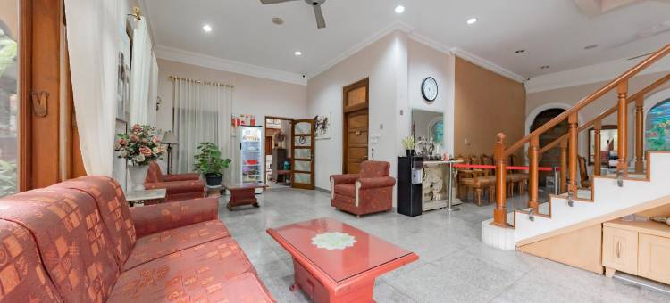 万隆苏里亚别墅城市景观酒店(Urbanview Hotel Villa Surya Bandung)图片