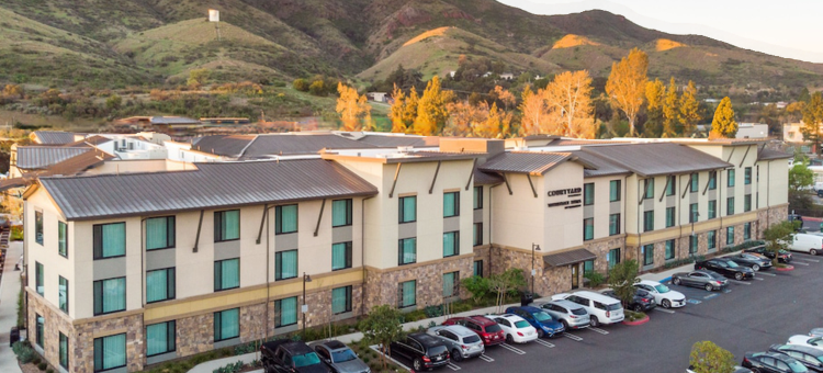 千橡阿古拉山万豪万怡酒店(Courtyard Thousand Oaks Agoura Hills)图片