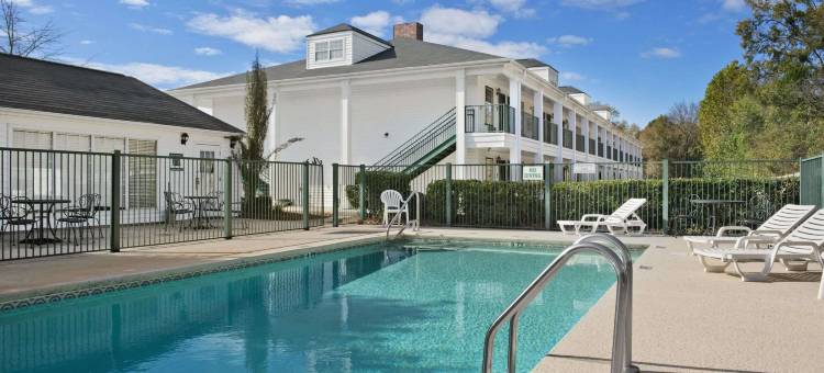 尤福拉呗盟套房酒店(Baymont by Wyndham Eufaula)图片