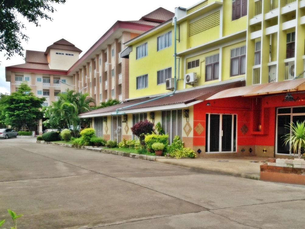 Butnamtong Hotel Over view