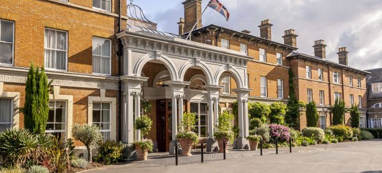 奥特兰兹公园酒店(Oatlands Park Hotel)图片