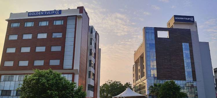 勒克瑙郁锦香酒店(Golden Tulip Lucknow)图片