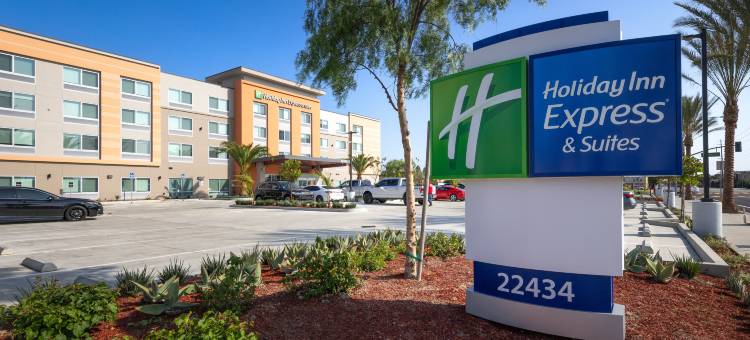 夏威夷花园洲际智选假日套房酒店(Holiday Inn Express & Suites Hawaiian Gardens)图片