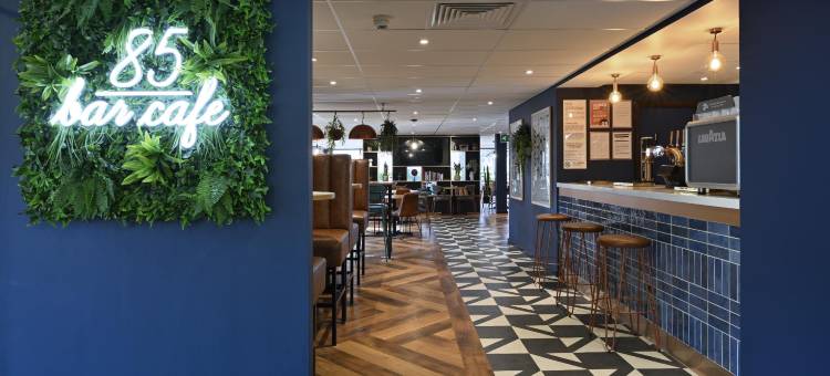 剑桥果园公园旅屋酒店(Travelodge Cambridge Orchard Park)图片