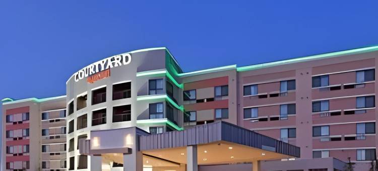 塔尔萨伍德兰希尔斯万豪万怡酒店(Courtyard Tulsa Woodland Hills)图片