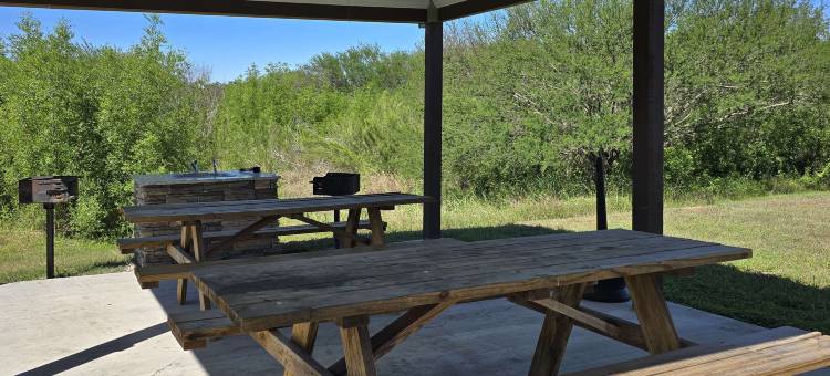 舒适套房酒店(Comfort Inn & Suites)图片