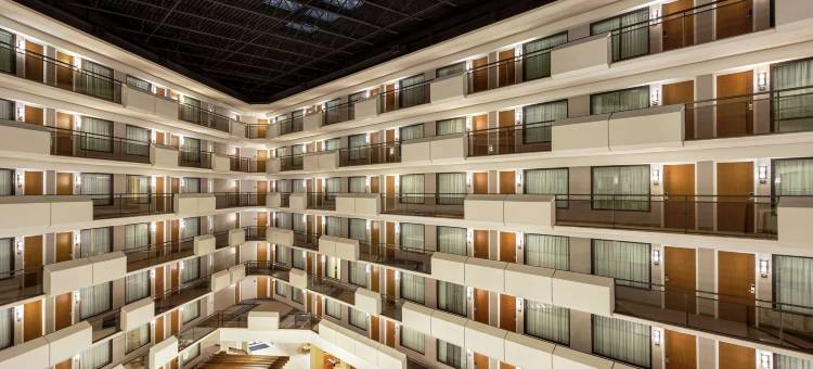 堪萨斯城奥佛兰公园希尔顿安泊酒店(Embassy Suites by Hilton Kansas City Overland Park)图片